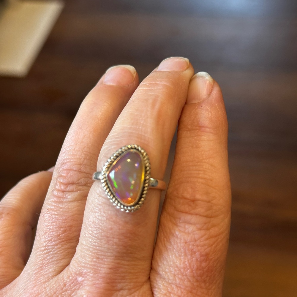 Stunning Sterling Silver Natural Solid Opal Ring - image 2